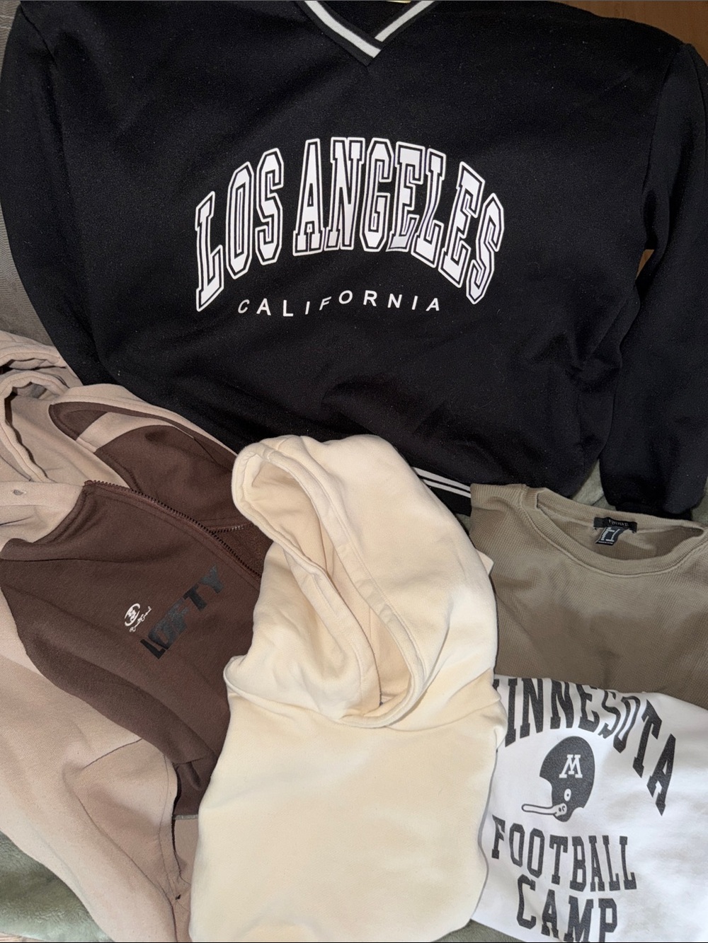 Sweatshirt/Crew Neck Bundle 5 Pack Size Small